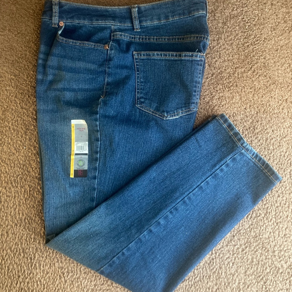 No Boundaries Women's Straight Leg Blue Jeans